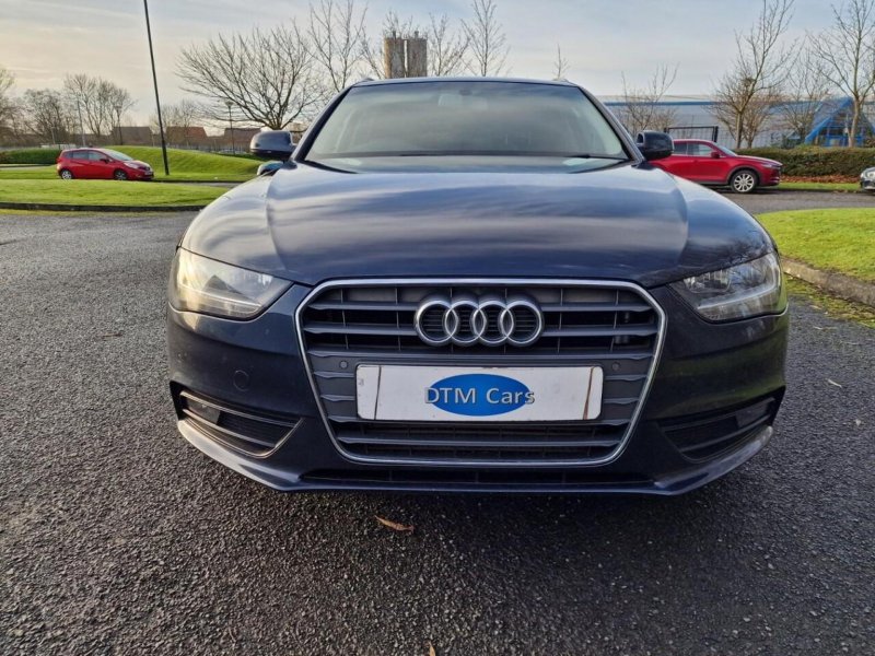AUDI A4 AVANT