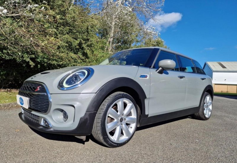 MINI CLUBMAN