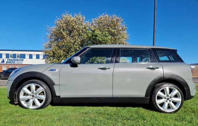 MINI CLUBMAN