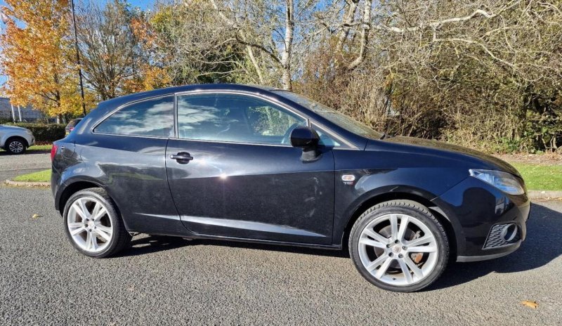 SEAT IBIZA