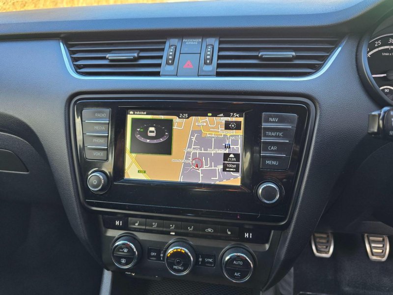SKODA OCTAVIA