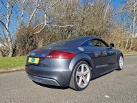 AUDI TT