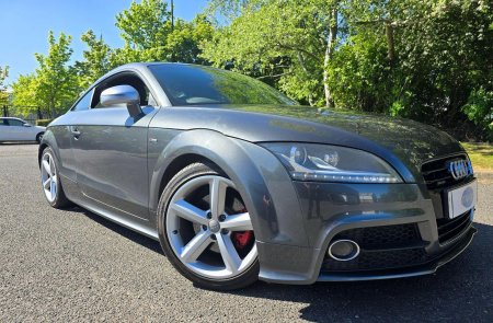 AUDI TT