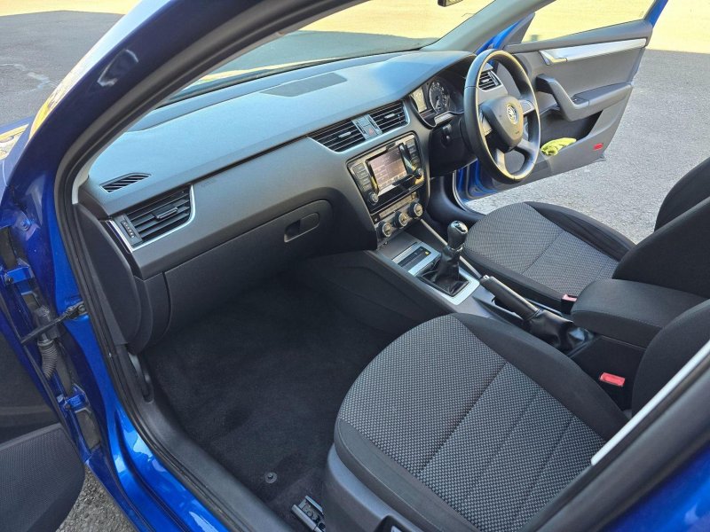 SKODA OCTAVIA