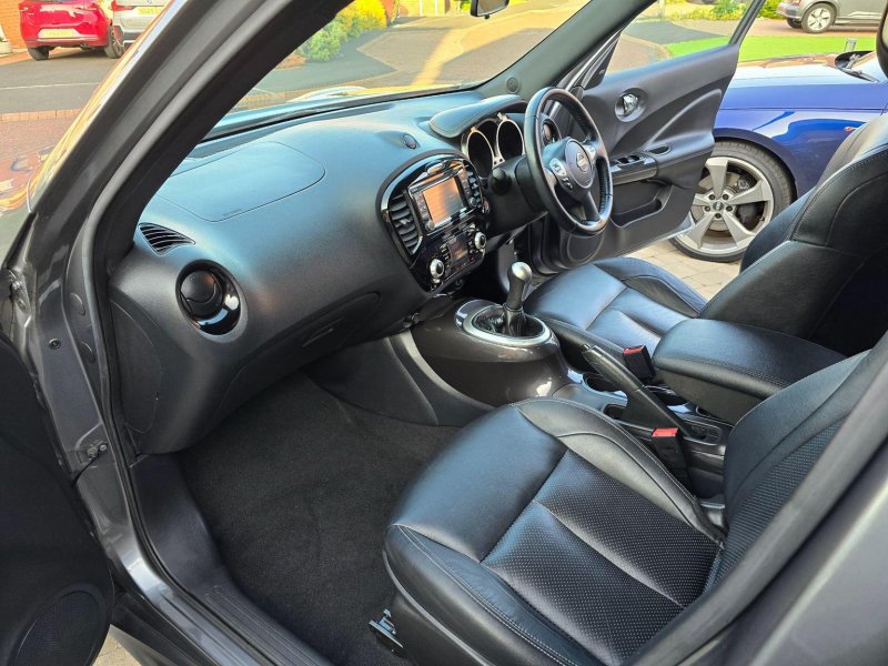 NISSAN JUKE