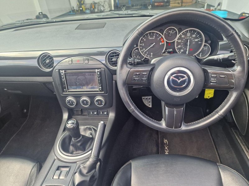 MAZDA MX-5