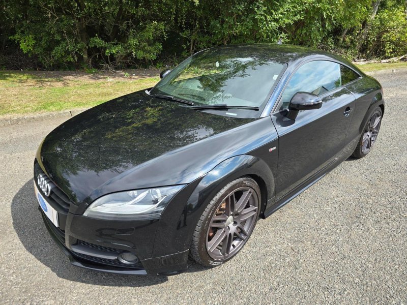 AUDI TT