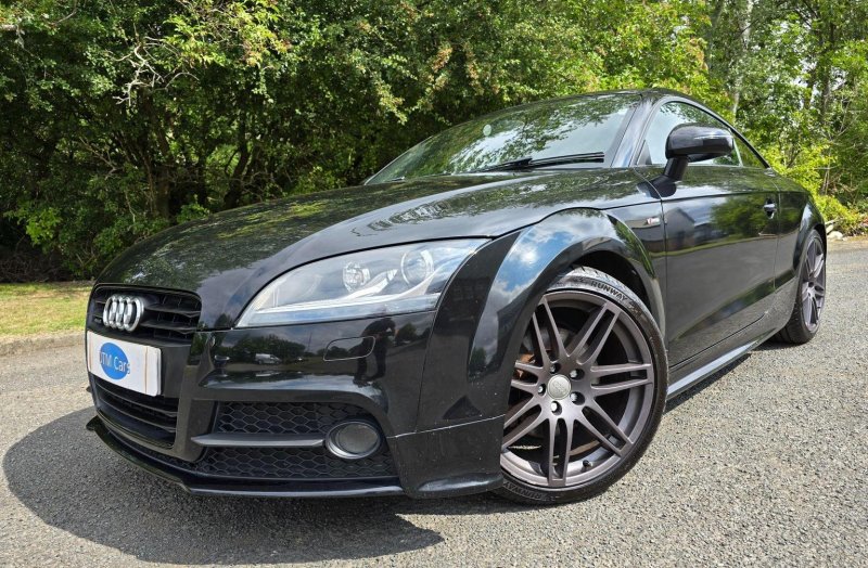 AUDI TT