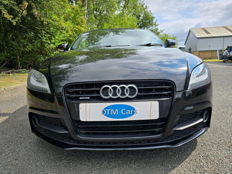 AUDI TT