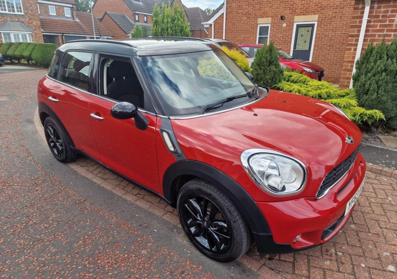 MINI COUNTRYMAN