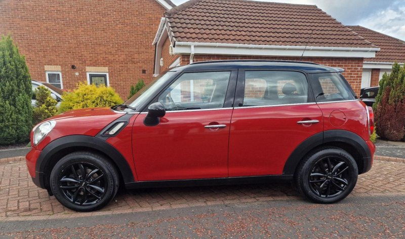 MINI COUNTRYMAN